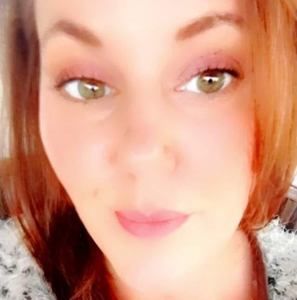 Meet your Posher, Nichole